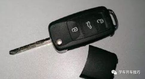 汽车钥匙有多少个孔子