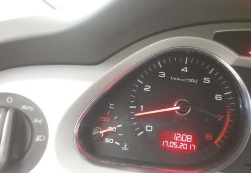 小汽车水温90度多少