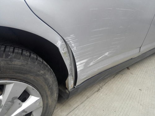 汽车摔弯修复多少钱