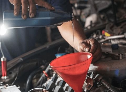 汽车机油多少升是好车标