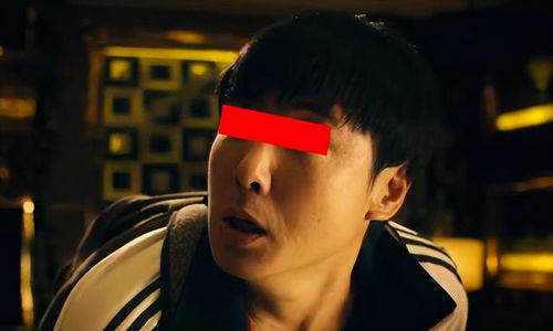 男子混入年会蹭吃蹭喝还领奖合影 男子混入年会蹭吃蹭喝还领奖合影