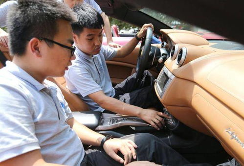 汽车维修经理月薪多少