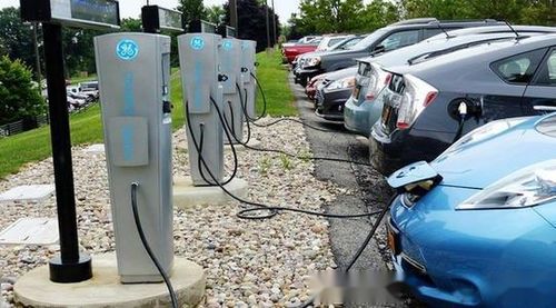 汽车充电桩电流应该多少