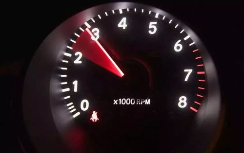 汽车在行驶中转速多少