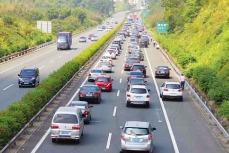 汽车每小时行驶多少米