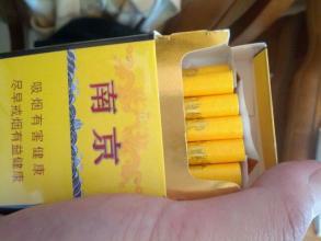 香港汽车能带多少香烟 香港汽车能带多少香烟