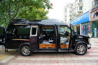 福特小汽车多少钱