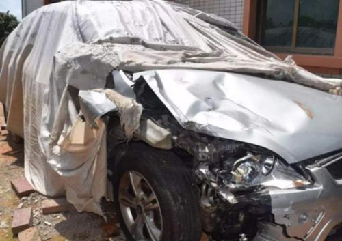 处理汽车事故多少钱