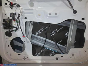 多少电压能打开汽车门 多少电压能打开汽车门