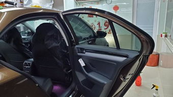 汽车贴玻璃膜 价位多少