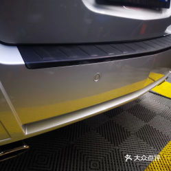 汽车镀晶膜多少钱