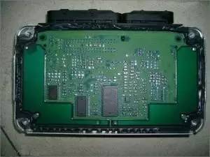 汽车ecu温度多少