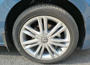 17寸汽车轮胎多少钱