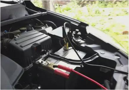 汽车电瓶的插头是多少安 汽车电瓶的插头是多少安