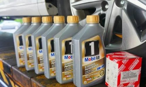 汽车要加多少升机油