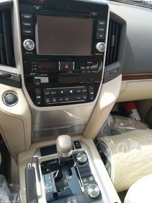 拆汽车中控台多少钱