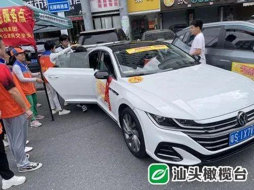 汽车一天加油多少 汽车一天加油多少