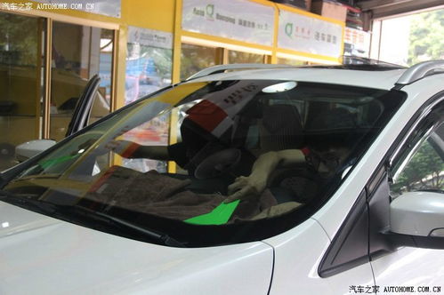 贴汽车防爆膜多少钱 贴汽车防爆膜多少钱