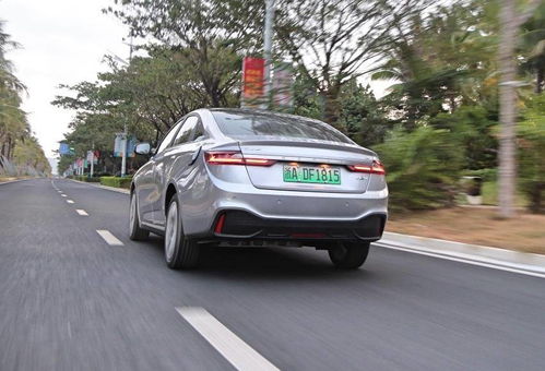 电汽车满电能跑多少公里