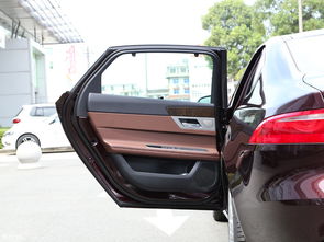 汽车换个车门多少钱