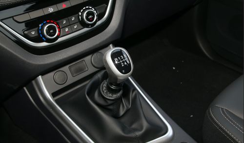 汽车落档多少钱