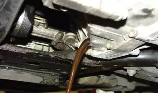 全自动汽车需要多少油