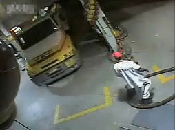 汽车打火晚上能用多少油 汽车打火晚上能用多少油