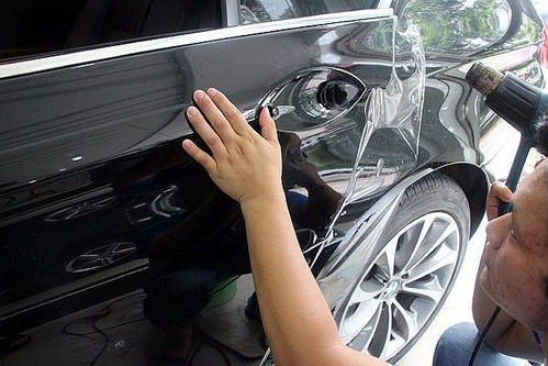 汽车喷漆要多少师傅喷