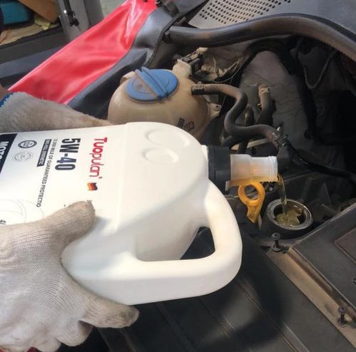 猛士汽车机油加多少 猛士汽车机油加多少