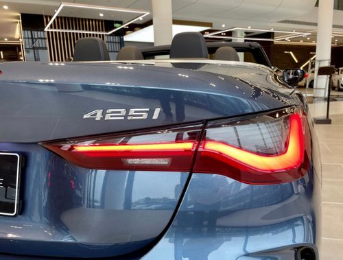 汽车摆件跑车宝马多少钱