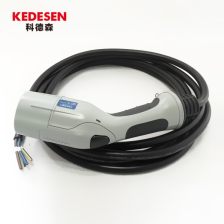 汽车用充电线长度多少