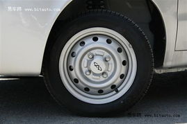 qq3汽车轮胎多少钱