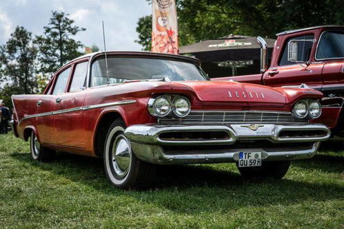 汽车正常重量是多少吨