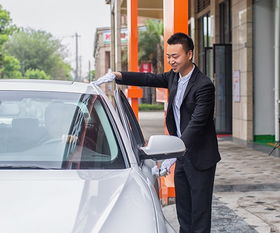 普通汽车打蜡多少钱