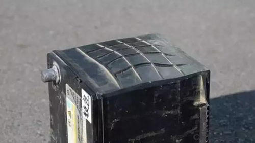 大汽车的电瓶多少安