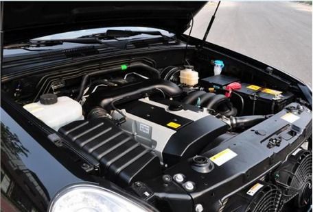 汽车水箱里加多少 汽车水箱里加多少