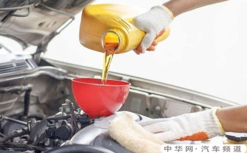 汽车的油用到多少再加