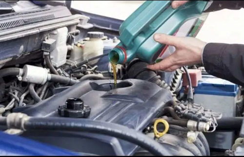 冬天汽车机油用多少度