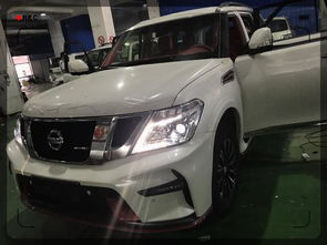 红色汽车落地多少钱