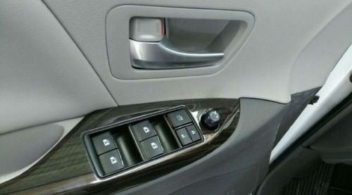 汽车拉手座要多少钱