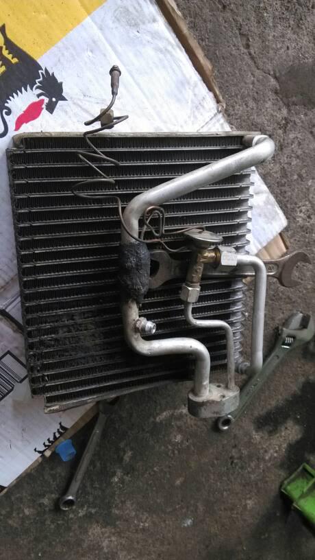 汽车蒸发器更换多少钱