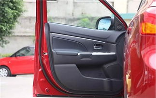 洗汽车内饰大概多少钱