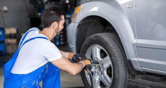 汽车到多少公里要换轮胎