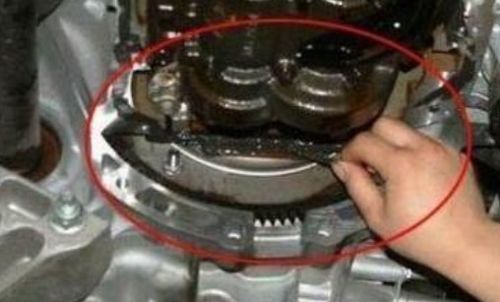 汽车气门的硬度是多少欧