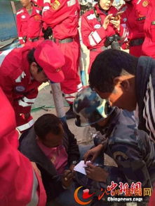 中国救援队在缅甸救出1名幸存者