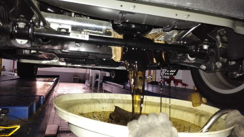 汽车机油多少公里会黑