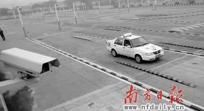 重庆学汽车驾照费用多少 重庆学汽车驾照费用多少