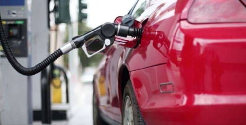 汽车到了多少公里加油好