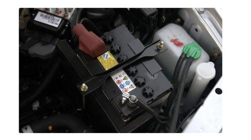 汽车电瓶多少值要换