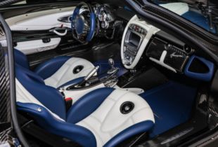 汽车前壳多少钱一个